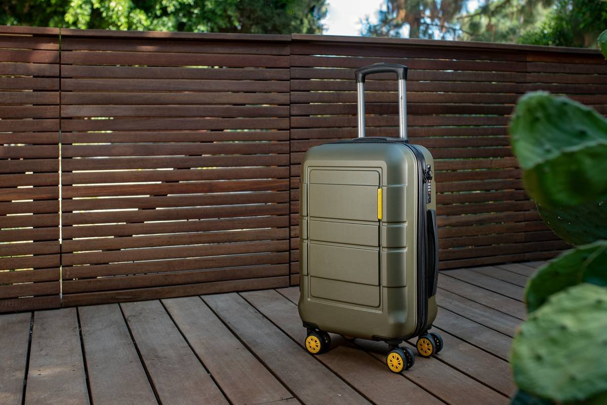 Infographic showing common risks on river cruises