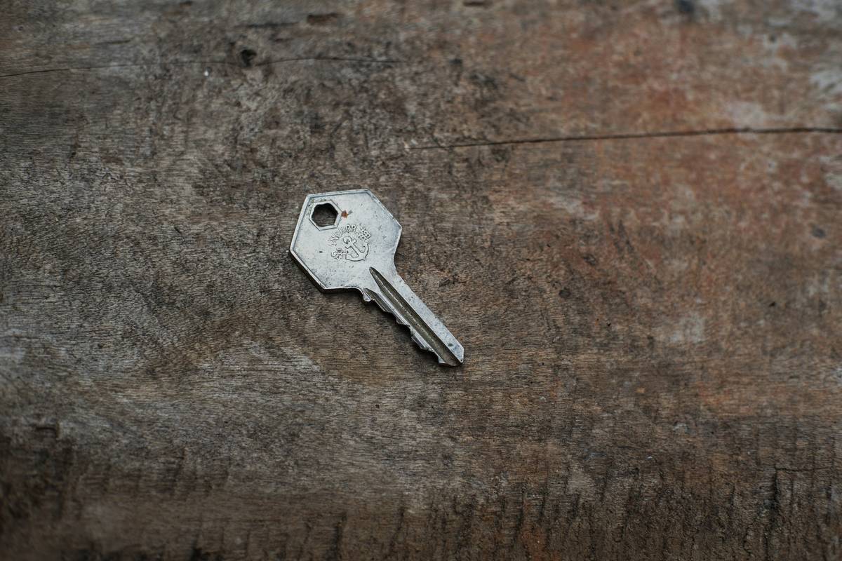 gray key